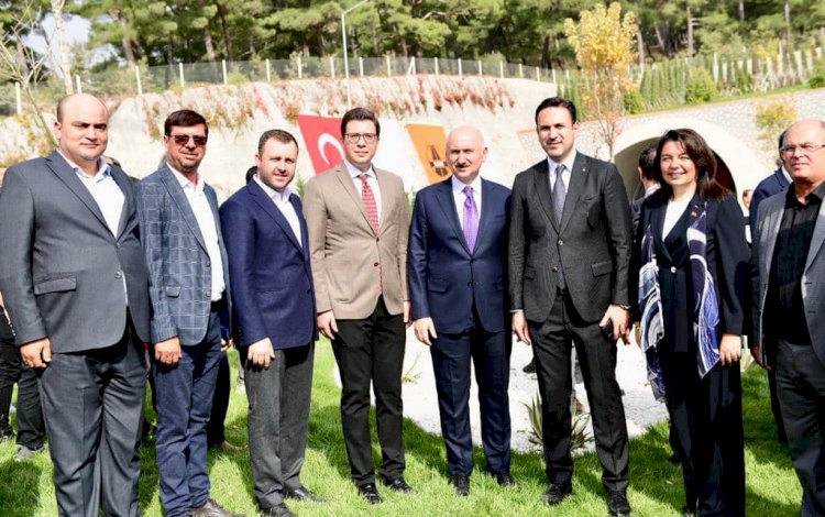 Yüksel; “Bu tarihi ana şahitlik ettik…”