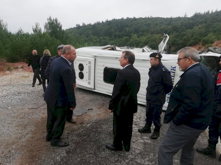 Minibüs devrildi (20.10.2022)