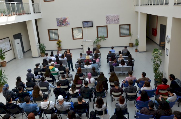 Öğrencilere kariyer planlama eğitimi 