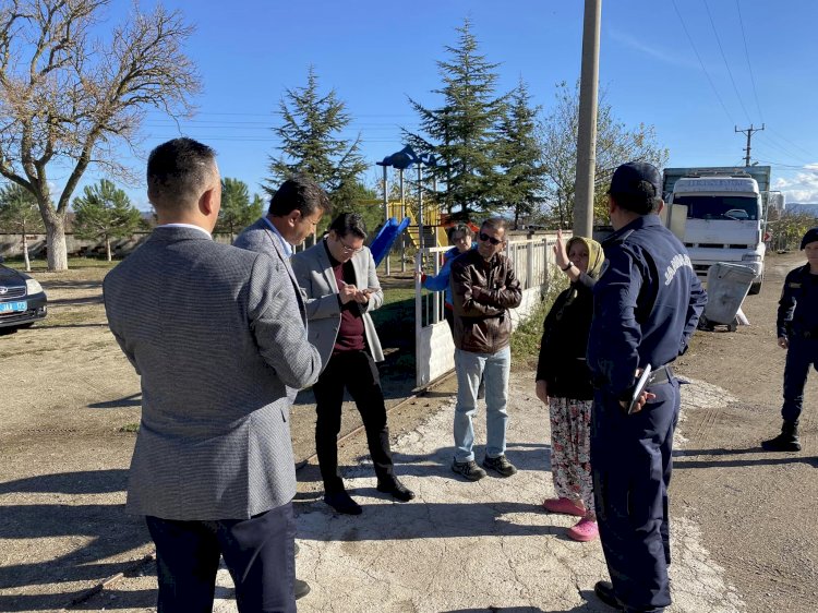 Köyleri dolaştı, halk ile buluştu 