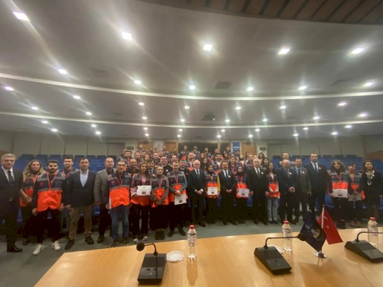 Gönüllüler belgelerine kavuştu (15.12.2022)