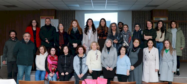 Çanakkale Barosu panel düzenledi