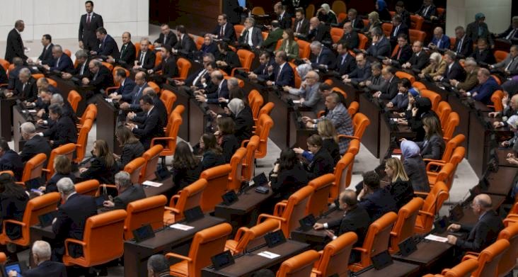 EYT, TBMM’DE KABUL EDİLDİ
