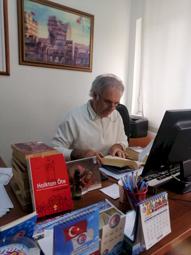 ÇOMÜ’lü Közleme’den Yeni Kitap