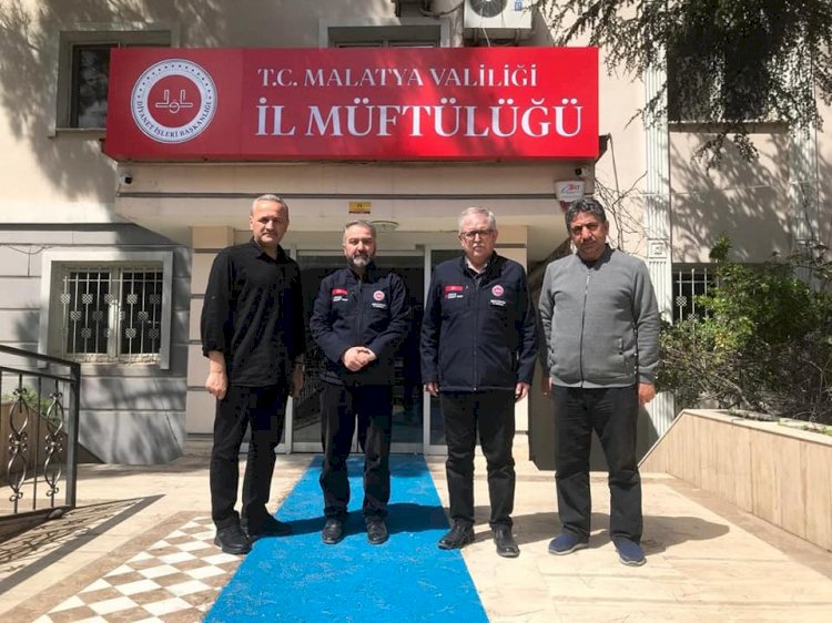 Çanakkale  Müftüsü Afet Bölgesini Ziyaret Etti