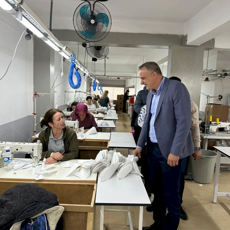Başkan Sürücü, Kadın Emekçileri Unutmadı