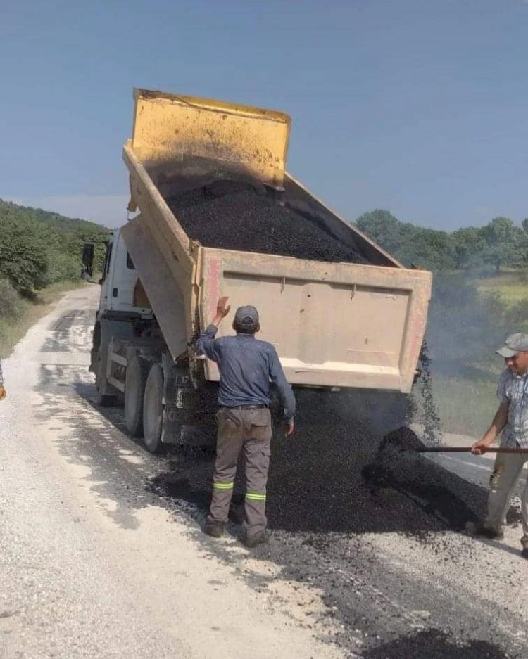 Ayvacık Köy Yollarında Çalışma Yapıldı