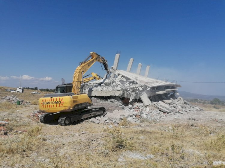 Çanakkale’de kaçak yapılar tespit ediliyor