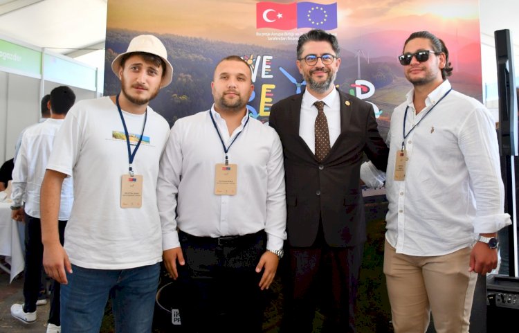 ÇOMÜ’nünde yürüttüğü “RE-You” Projesi Kariyer Fuarı gerçekleşti