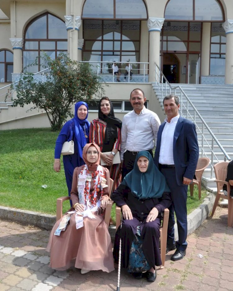 Kaymakam Dolu hatim cemiyetine katıldı
