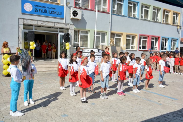 Lapseki’de İlköğretim Haftası kutlandı