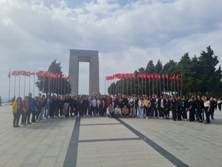 Şehitler için dua ettiler