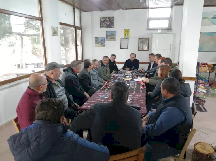 Kaymakam Salih Sak köyleri ziyaret ediyor