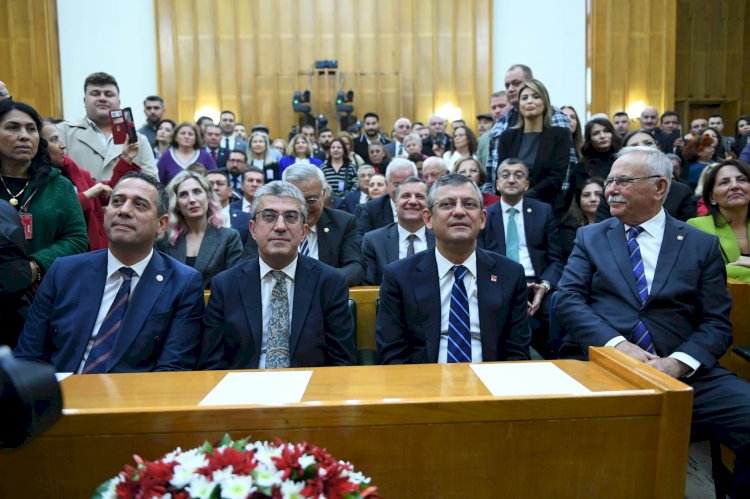 Gökhan, CHP Grup Toplantısına katıldı