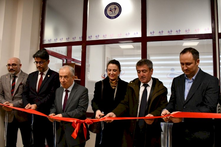 Engelsiz Kampüs Ofisi açıldı