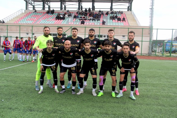 Lider Ezinespor’dan 4 gollü galibiyet
