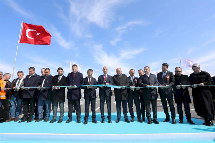 Bakan Uraloğlu; “Çanakkale’nin ilçeleri arasındaki ulaşım standardını yükselttik”