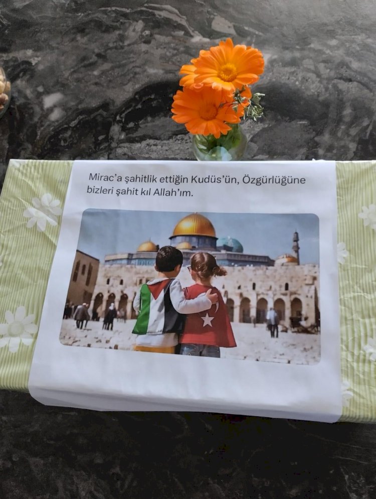 Geyikli’li miniklerden Gazze’ye örnek yardım