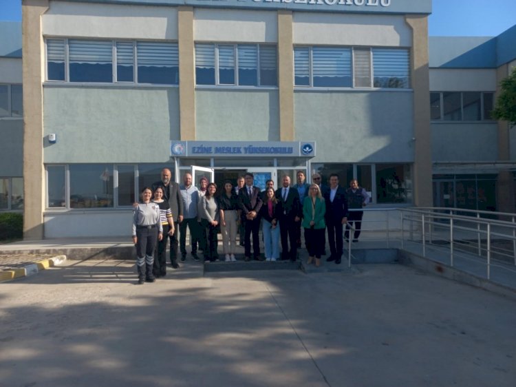 ÇOMÜ Rektörü Erenoğlu Ezine’deydi