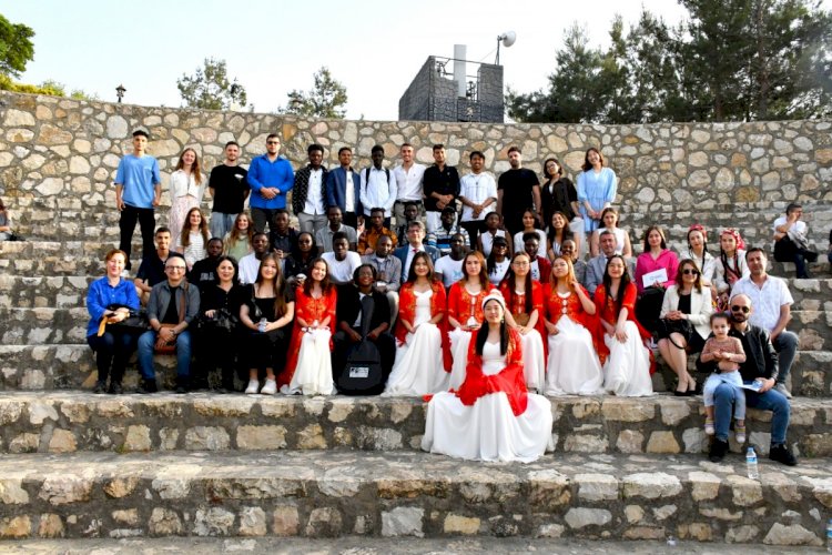 ÇOMÜ’DE BAHAR ŞENLİKLERİ TAMAMLANDI
