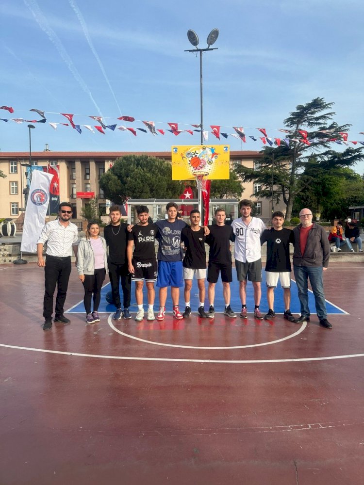 Ezine MYO, ÇOMÜ Spor Şenliklerinde yer aldı!