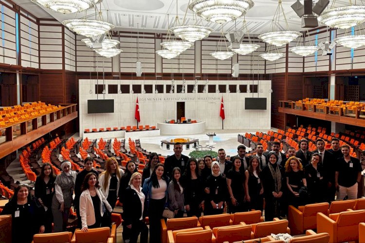 ÇOMÜ’lü öğrenciler Ankara’yı gezdi  