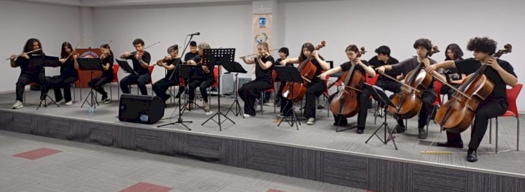 ÇOCUK KÜLTÜR EVİ ÇOCUK VE GENÇLİK ORKESTRASI, ÇOMÜ'DE SAHNE ALDI